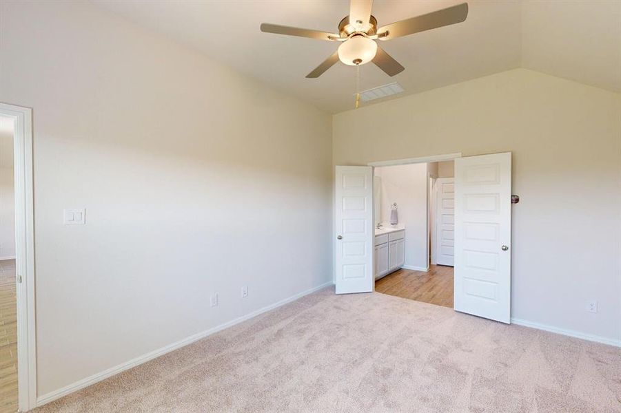 Spacious, unfurnished interior of a new home in Meadow Park, Denton (Image 29). Spacious, unfurnished interior of a new home in Meadow Park, Denton (Image 29).
