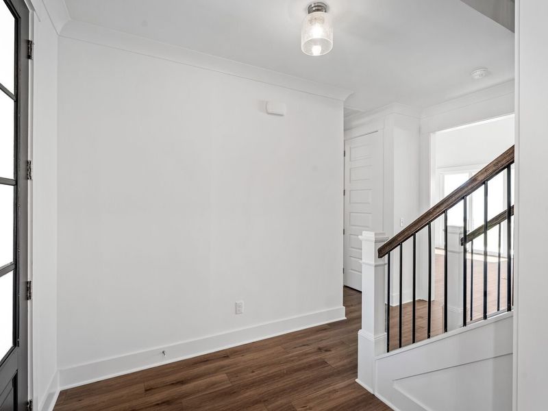 Spacious, unfurnished interior of a new home in Shelton Square, Murfreesboro (Image 23).