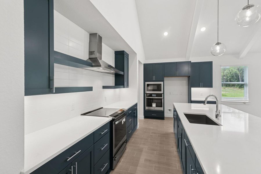 Furnished interior view inside a new home in Tarkington Timbers, Cleveland (Image 8). Furnished interior view inside a new home in Tarkington Timbers, Cleveland (Image 8).