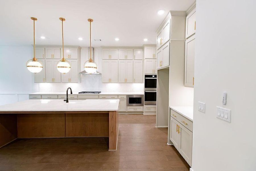 Furnished interior view inside a new home in , Gainesville (Image 10).