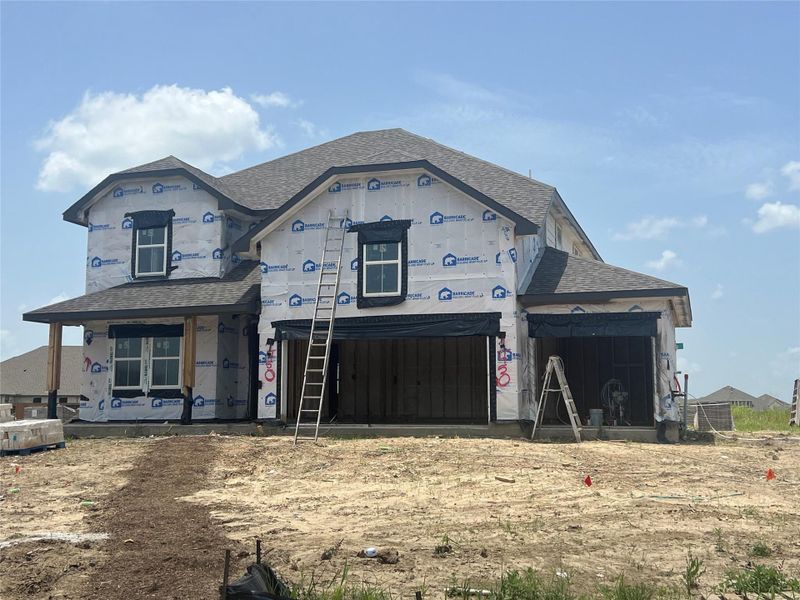 Two story home with 4 beds, 3.5 baths, and 3 car garage. Two story home with 4 beds, 3.5 baths, and 3 car garage.