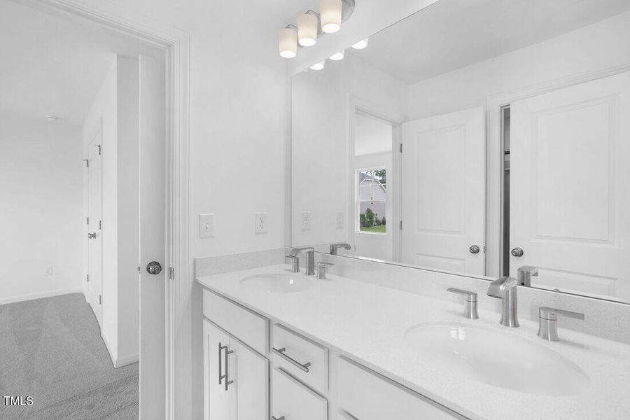 silverstone-wayland-lot-357-bathroom silverstone-wayland-lot-357-bathroom