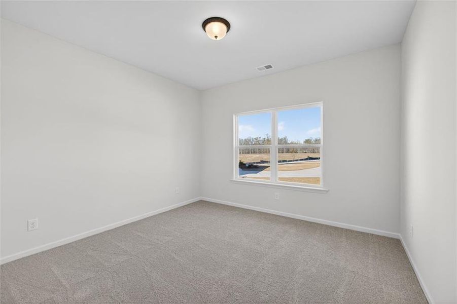 Spacious, unfurnished interior of a new home in Jones Ridge, Dallas (Image 36).