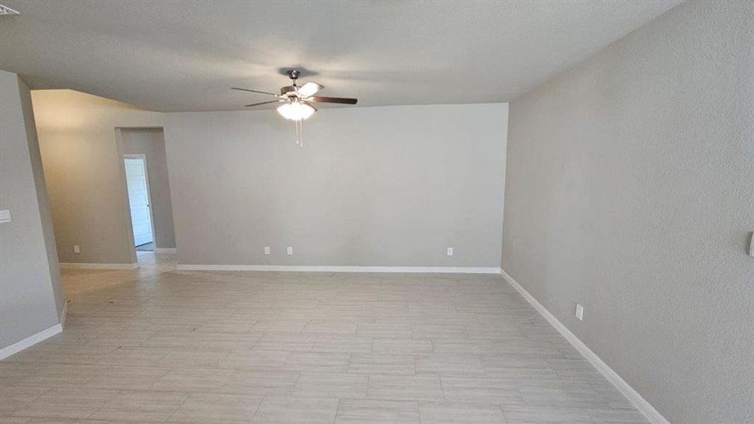 Spacious, unfurnished interior of a new home in Monarch at the Meadows, Ponder (Image 9). Spacious, unfurnished interior of a new home in Monarch at the Meadows, Ponder (Image 9).