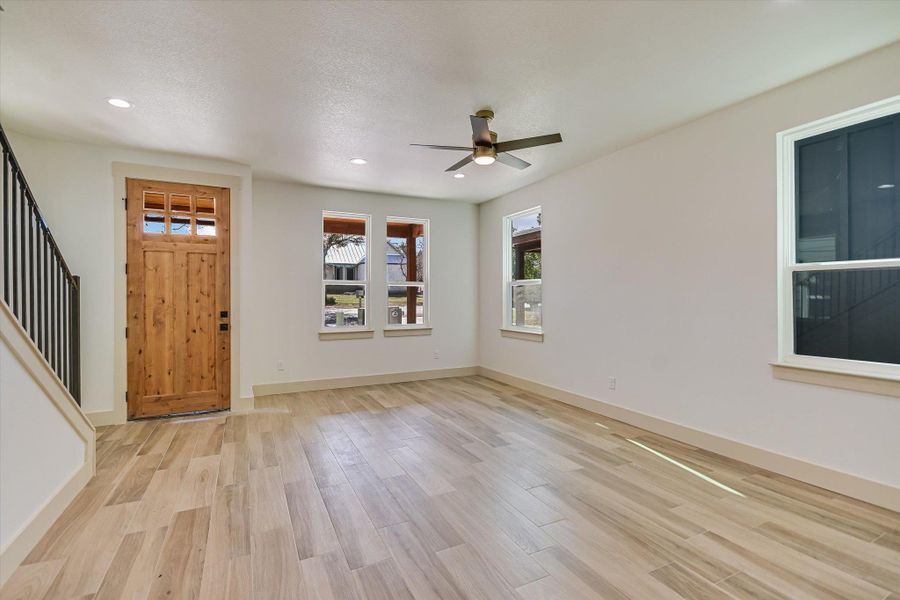 Spacious, unfurnished interior of a new home in , Wimberley (Image 11).