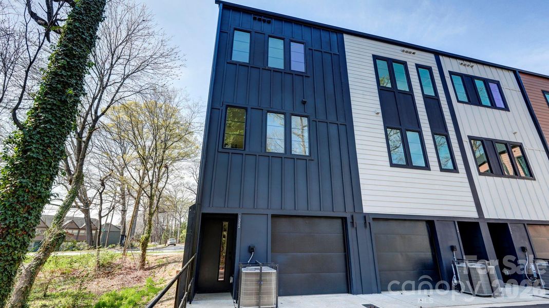 Image 30 of a home in . Image 30 of a home in .