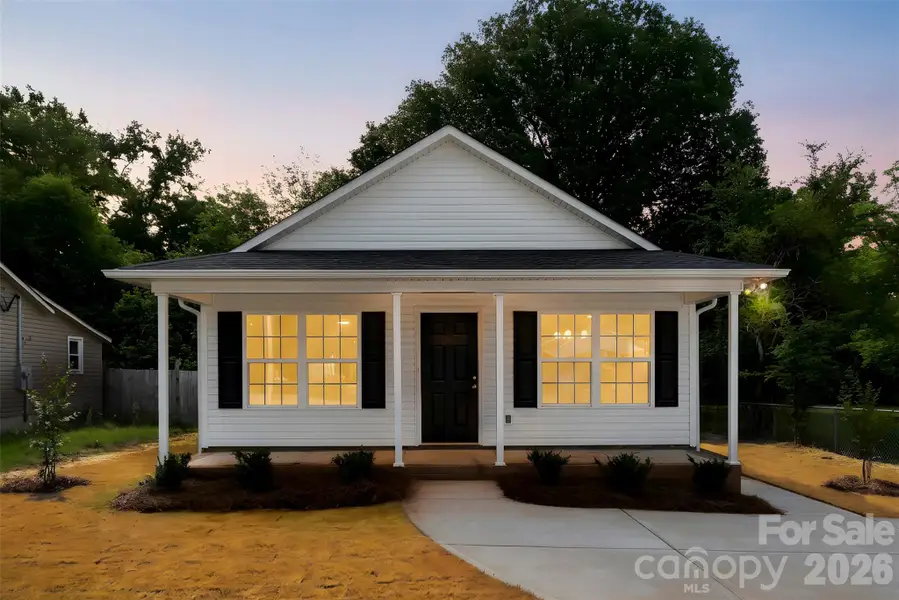 Front exterior of a new home in , Rock Hill, SC, highlighting curb appeal (Image 2). Front exterior of a new home in , Rock Hill, SC, highlighting curb appeal (Image 2).