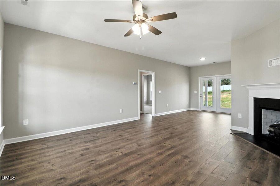 08-101 Waterstone Ct-8