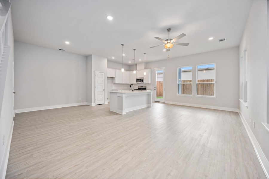 13215 Moncloa - DaVinci - Kitchen/Family Room 13215 Moncloa - DaVinci - Kitchen/Family Room