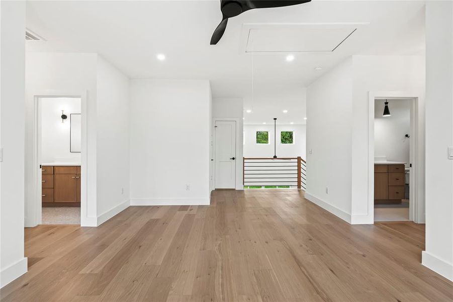 Spacious, unfurnished interior of a new home in , Dallas (Image 23).