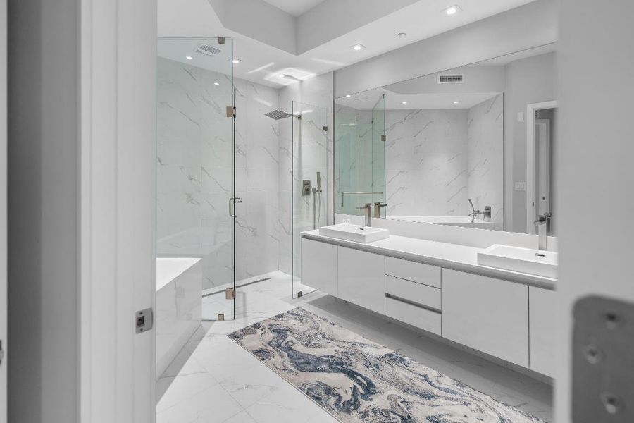 984657BA-C811-4342-9E88-409DF52294F3