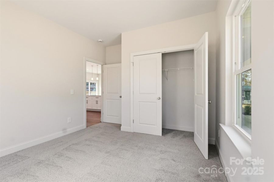 Spacious, unfurnished interior of a new home in , Granite Falls (Image 18).