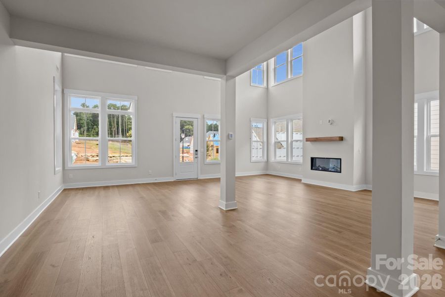Spacious, unfurnished interior of a new home in Lakeside Pointe, Lake Norman of Catawba (Image 6).