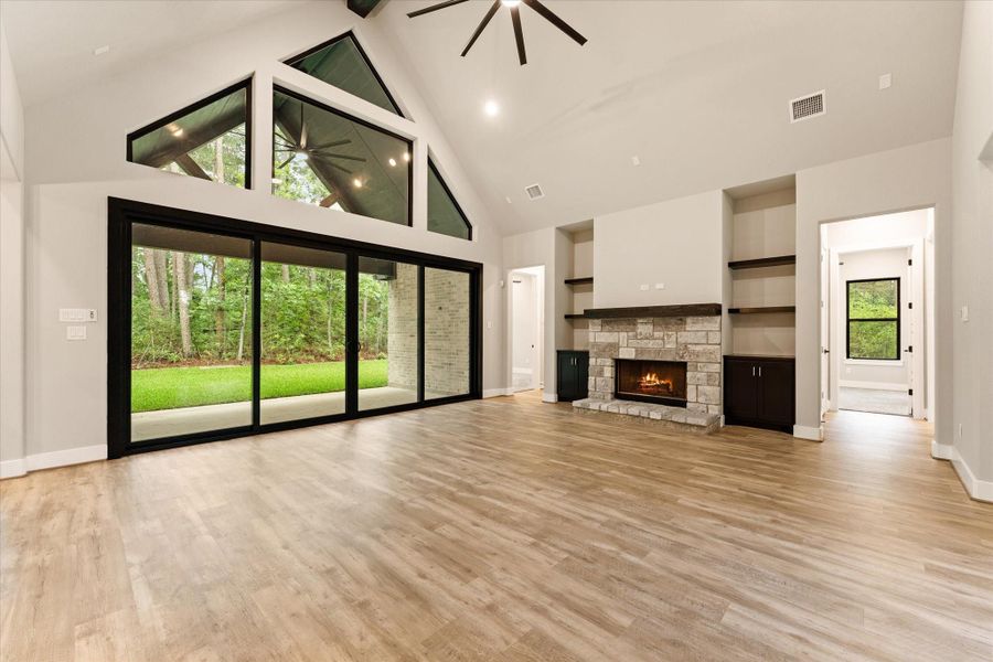 Spacious, unfurnished interior of a new home in , Huntsville (Image 35). Spacious, unfurnished interior of a new home in , Huntsville (Image 35).
