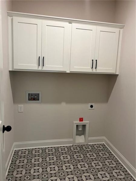 Spacious, unfurnished interior of a new home in , Loganville (Image 25). Spacious, unfurnished interior of a new home in , Loganville (Image 25).
