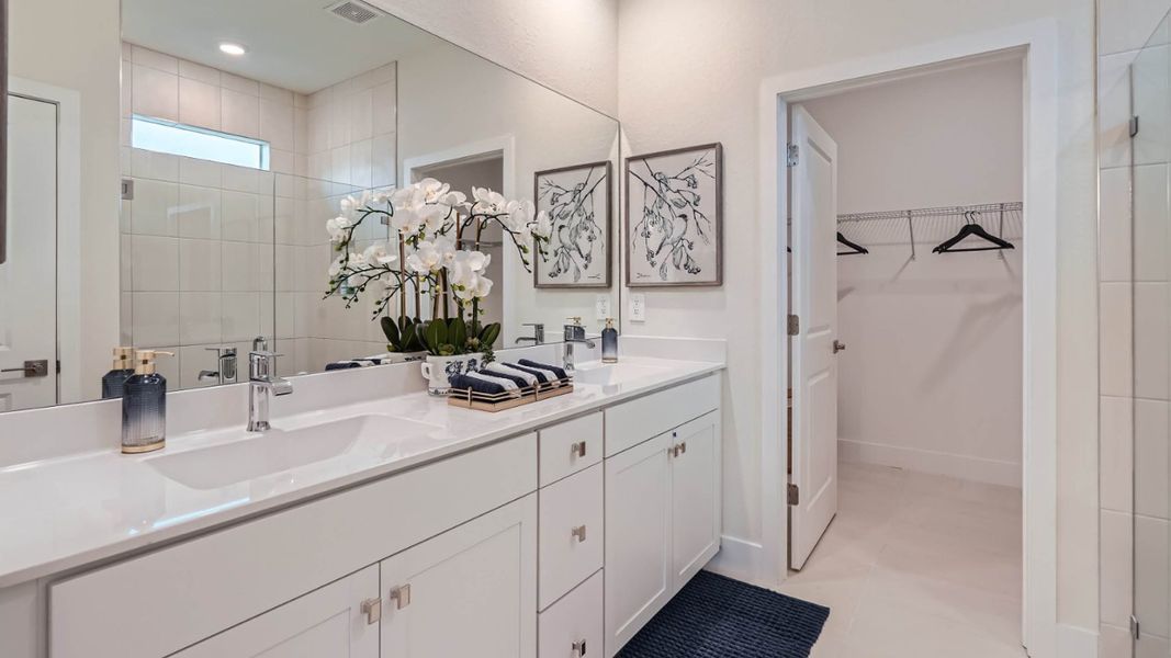 Furnished interior view inside a new home in Mockingbird Reserve at Winding Oaks, Ocala (Image 7).