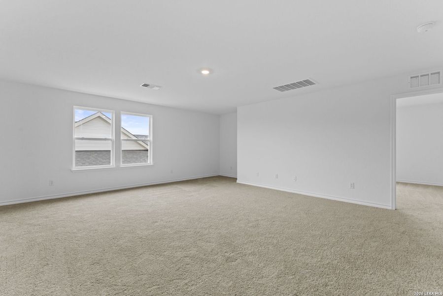 Spacious, unfurnished interior of a new home in Nopal Valley, San Antonio (Image 22). Spacious, unfurnished interior of a new home in Nopal Valley, San Antonio (Image 22).
