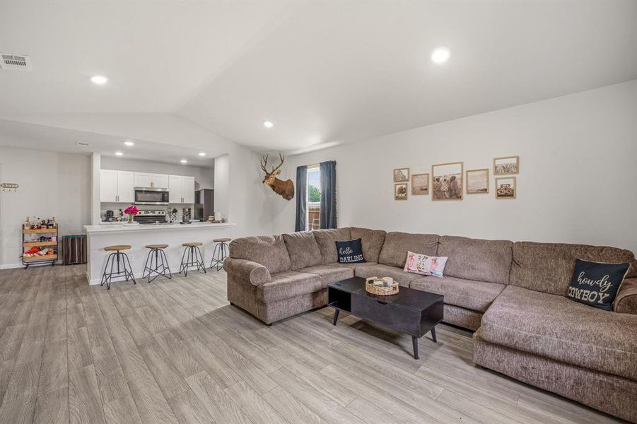 Furnished interior view inside a new home in Tolar Oaks, Tolar (Image 12).