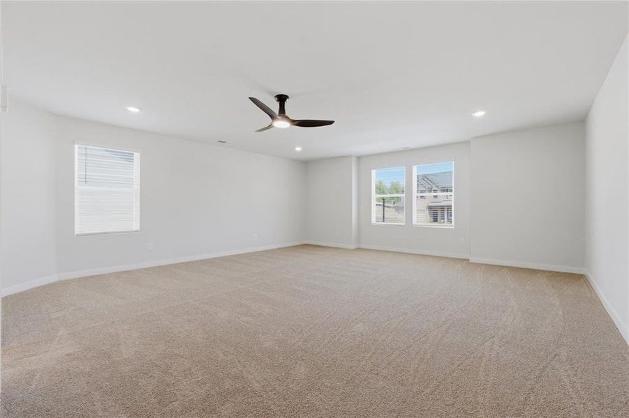 Spacious, unfurnished interior of a new home in Fern Dale, Fairburn (Image 15).