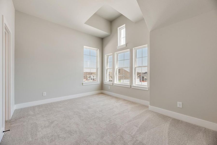 Spacious, unfurnished interior of a new home in Providence Cove, McKinney (Image 23).