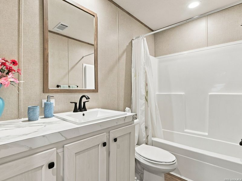 Furnished interior view inside a new home in , Canyon Lake (Image 10).