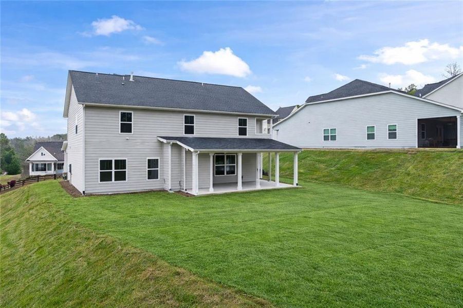 Exterior details and patio area of a home in , Dallas (Image 22).