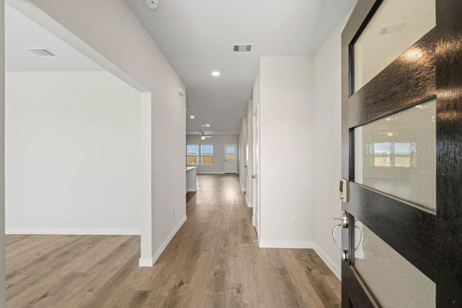 Spacious, unfurnished interior of a new home in Mirabella, Brookshire (Image 21).