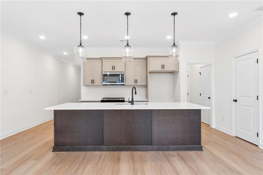 Furnished interior view inside a new home in River Walk Place, Lawrenceville (Image 8).