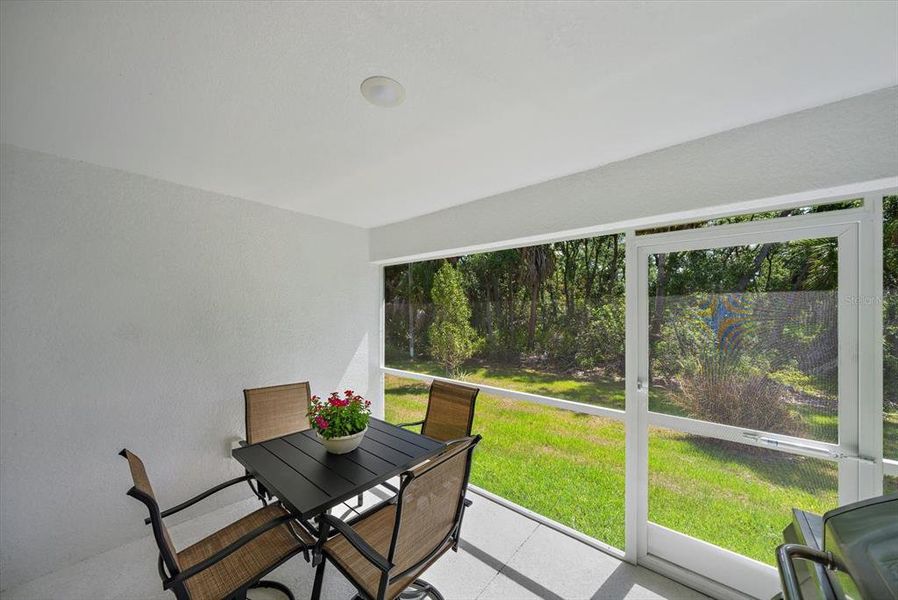 Exterior details and patio area of a home in , Port Charlotte (Image 30).