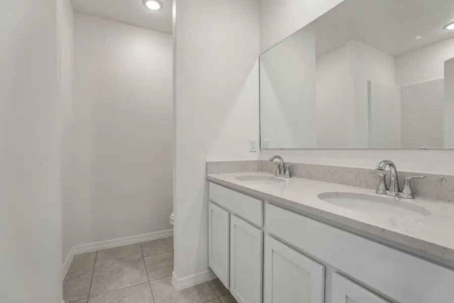 Image 37 representing the Vista by Maronda Homes in Malabar Springs, Palm Bay, FL.