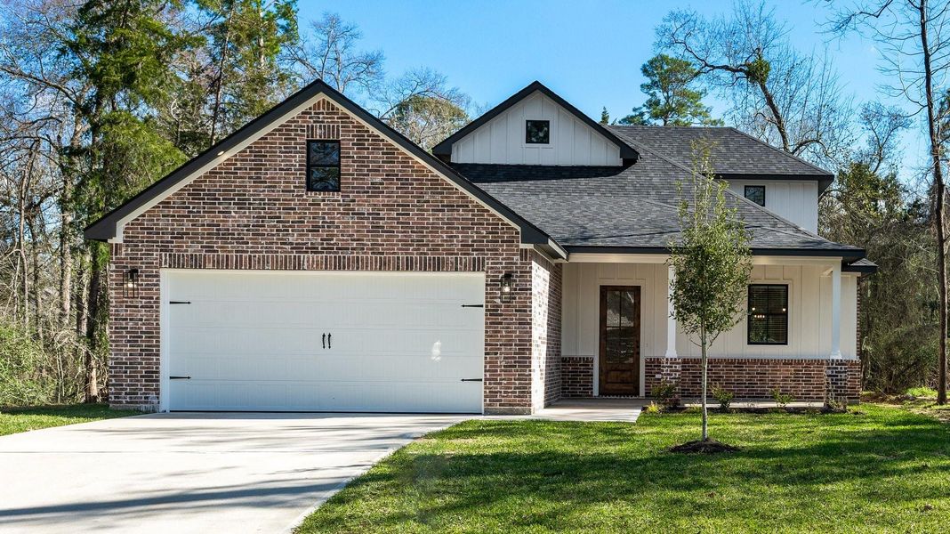 Front exterior of a new home in , Montgomery, TX, highlighting curb appeal (Image 2). Front exterior of a new home in , Montgomery, TX, highlighting curb appeal (Image 2).