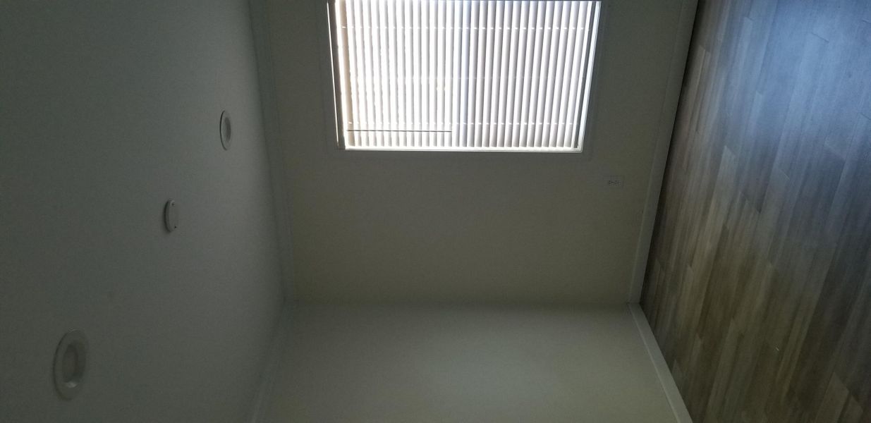 Image 29 of a home in .