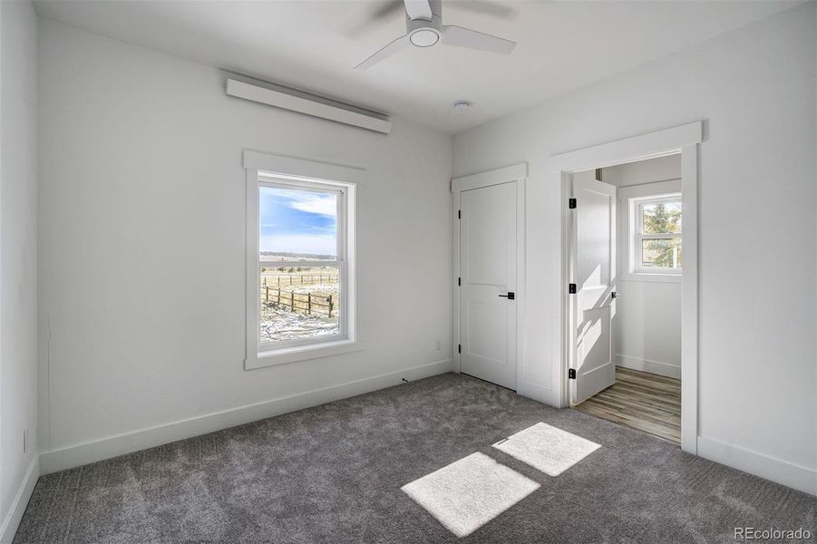 Lincoln Model Home Photos. Same model home by same builder.