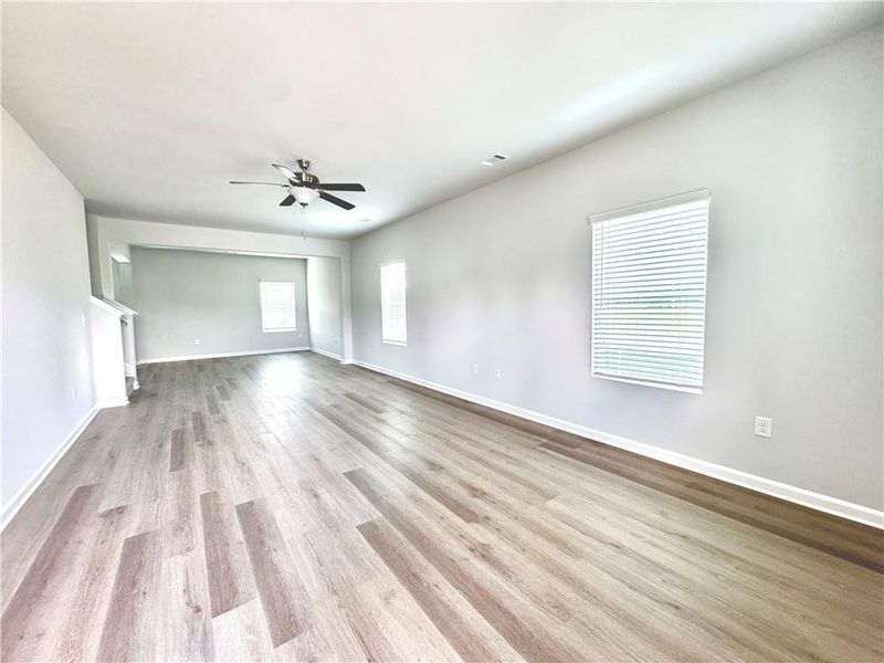 Spacious, unfurnished interior of a new home in Neely Farm, Covington (Image 5).