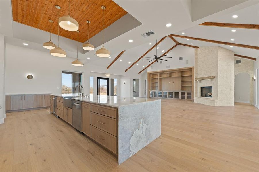 Image 38 of a home in .