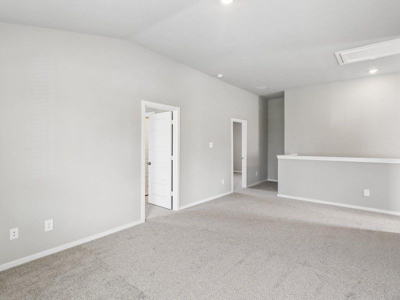 Spacious, unfurnished interior of a new home in Sanford Farms - Premier Series, Waller (Image 29).