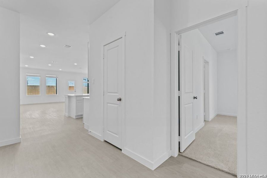 Spacious, unfurnished interior of a new home in Grace Gardens, San Antonio (Image 31). Spacious, unfurnished interior of a new home in Grace Gardens, San Antonio (Image 31).