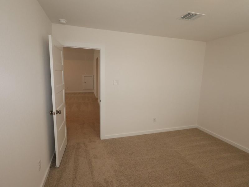 Spacious, unfurnished interior of a new home in Indian Springs, Crosby (Image 14).