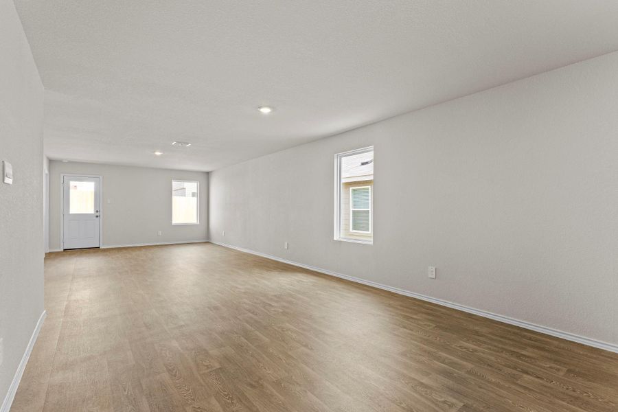 Spacious, unfurnished interior of a new home in Sunset Oaks, Maxwell (Image 18). Spacious, unfurnished interior of a new home in Sunset Oaks, Maxwell (Image 18).