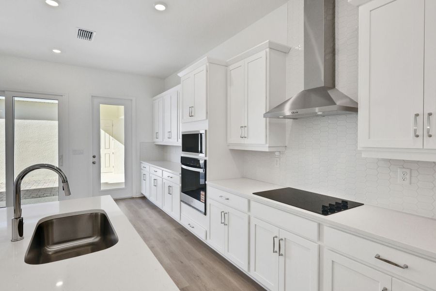 4br New Home in Winter Garden, FL.  - Slide 30