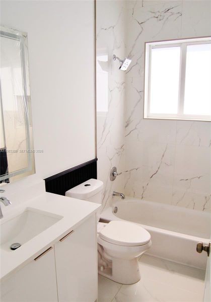 Furnished interior view inside a new home in , Pompano Beach (Image 10).