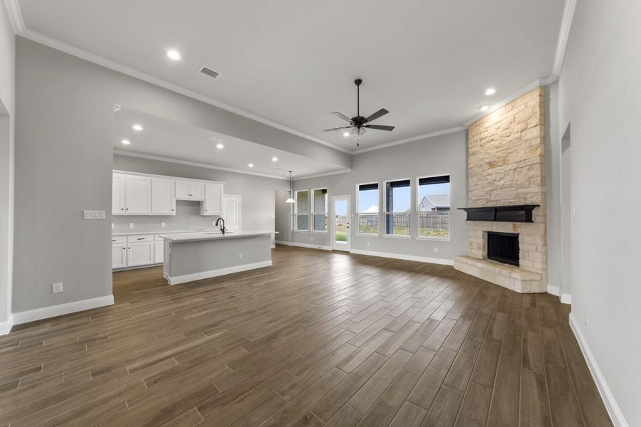 Representative furnished interior of a home built from the Logan II by Robbie Hale Homes in High Meadows Estates, Nevada (Image 19). Representative furnished interior of a home built from the Logan II by Robbie Hale Homes in High Meadows Estates, Nevada (Image 19).