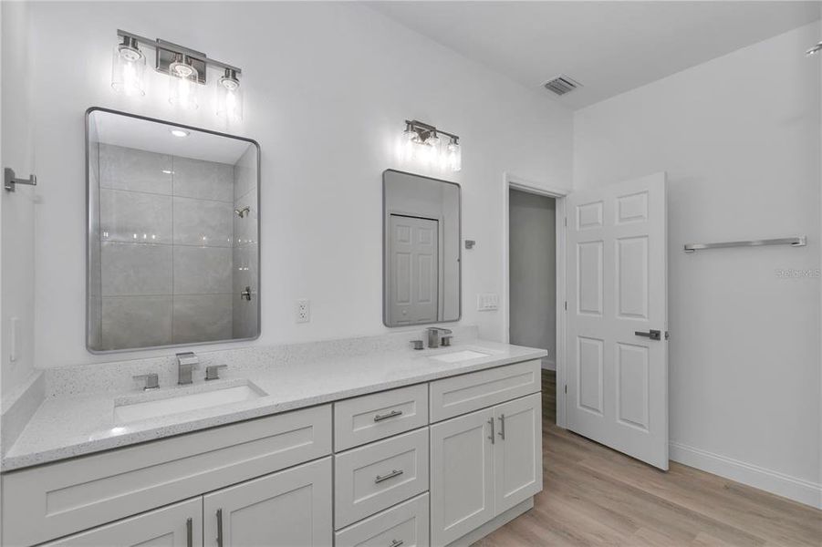 Furnished interior view inside a new home in , Ocala (Image 7).