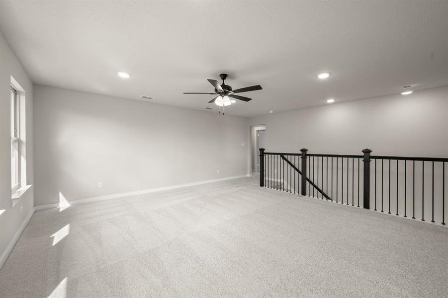 6913 Freight Train- Gameroom-2