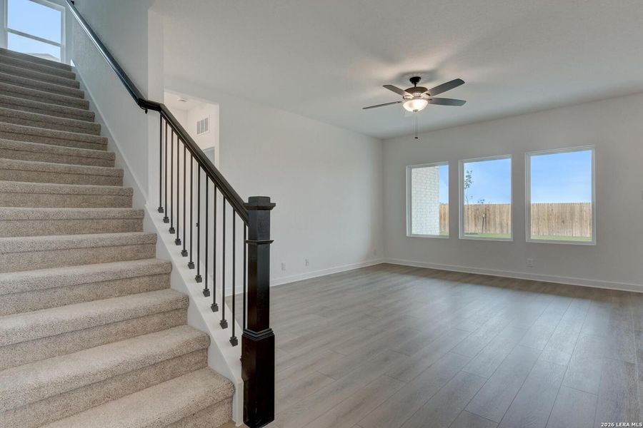 Spacious, unfurnished interior of a new home in Nopal Valley, San Antonio (Image 30). Spacious, unfurnished interior of a new home in Nopal Valley, San Antonio (Image 30).