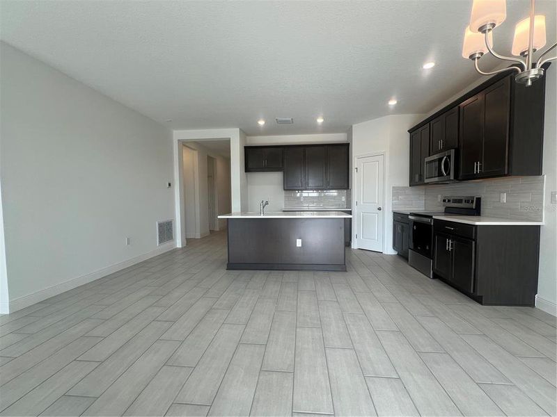 Image 23 of a home in Hills of Minneola.