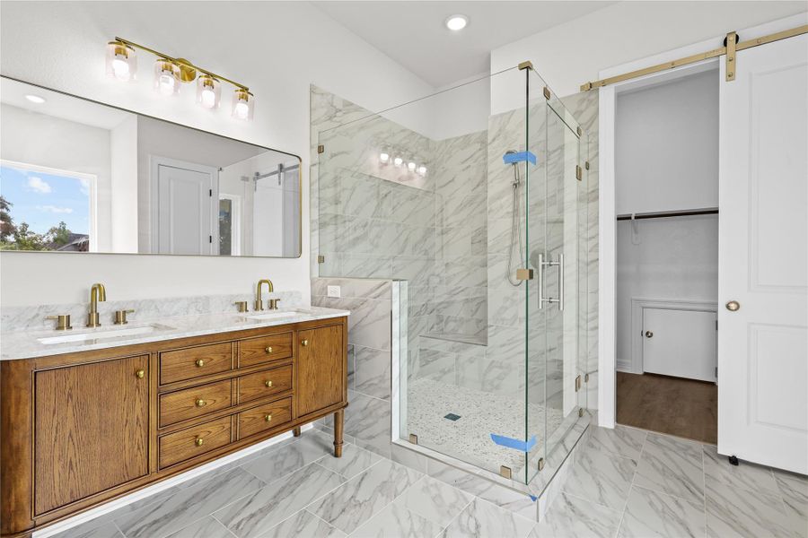 Furnished interior view inside a new home in , Angleton (Image 4).