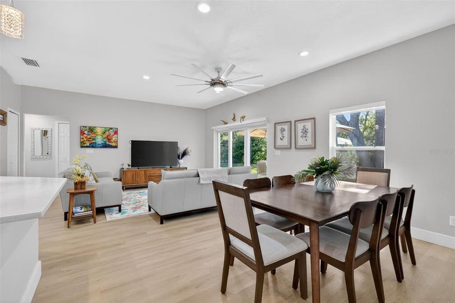 Furnished interior view inside a new home in , Mount Dora (Image 11).