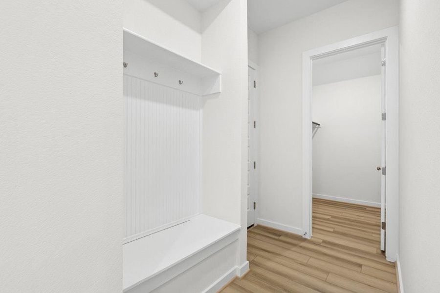 Spacious, unfurnished interior of a new home in The Colony, Bastrop (Image 12).