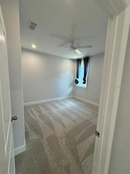 Spacious, unfurnished interior of a new home in Soleil, Kissimmee (Image 21). Spacious, unfurnished interior of a new home in Soleil, Kissimmee (Image 21).